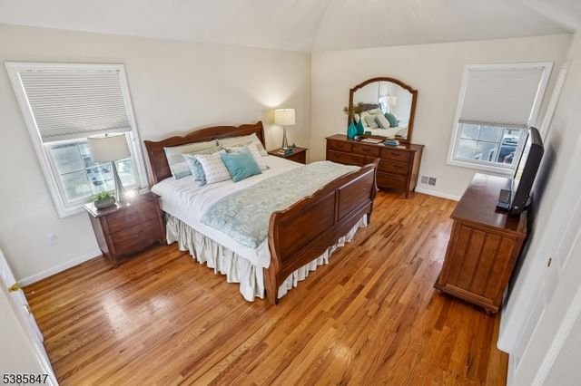 40 Harvard Ave, Maplewood Twp., NJ 07040