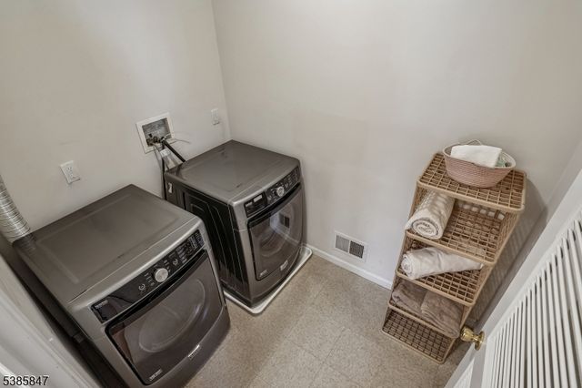 40 Harvard Ave, Maplewood Twp., NJ 07040