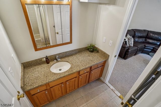 40 Harvard Ave, Maplewood Twp., NJ 07040