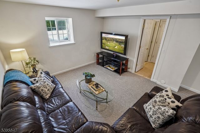 40 Harvard Ave, Maplewood Twp., NJ 07040