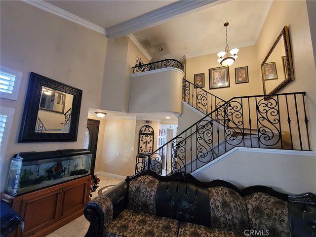 560 Calhoun Street, Corona, CA 92879