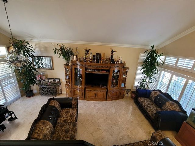 560 Calhoun Street, Corona, CA 92879