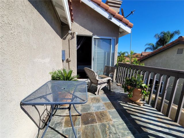 560 Calhoun Street, Corona, CA 92879