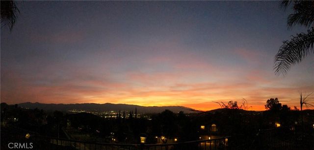 560 Calhoun Street, Corona, CA 92879