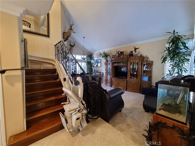 560 Calhoun Street, Corona, CA 92879