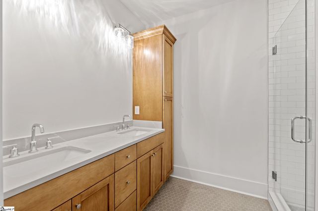 1305 Pendleton Street Unit 14, Greenville, SC 29611