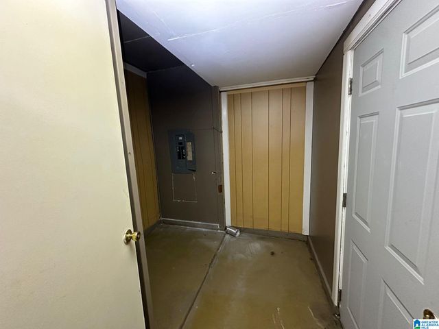 1721 COLLIER DRIVE, Midfield, AL 35228
