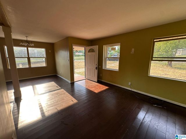 1721 COLLIER DRIVE, Midfield, AL 35228