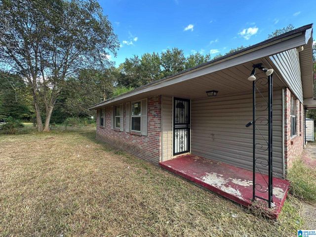 1721 COLLIER DRIVE, Midfield, AL 35228