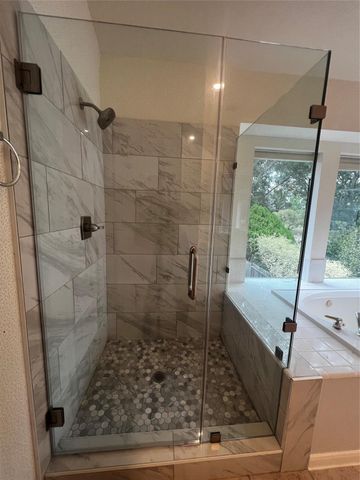 18126 Somerset Knolls, Houston, TX 77094