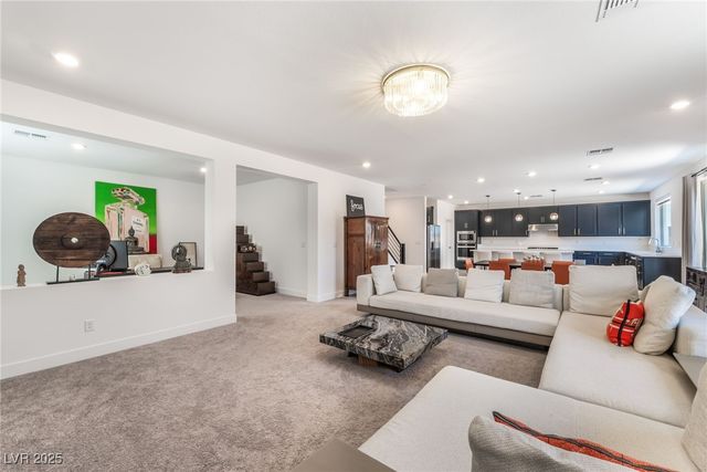 10114 Kettle Valley Street, Las Vegas, NV 89141