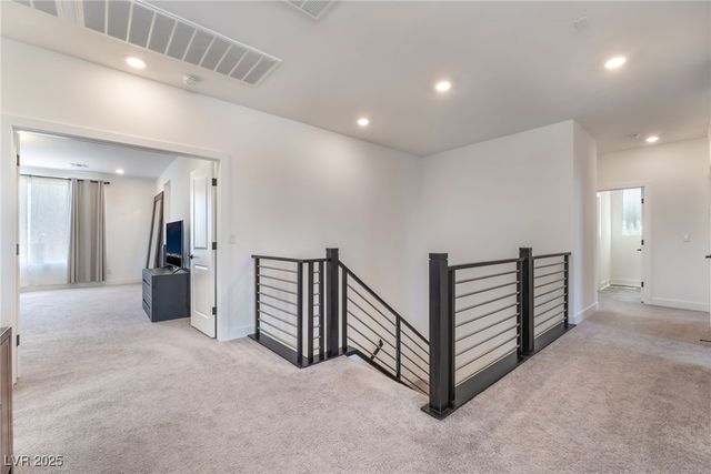 10114 Kettle Valley Street, Las Vegas, NV 89141