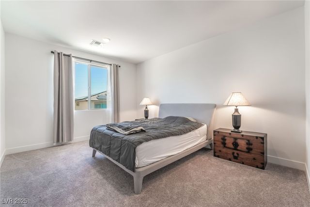 10114 Kettle Valley Street, Las Vegas, NV 89141