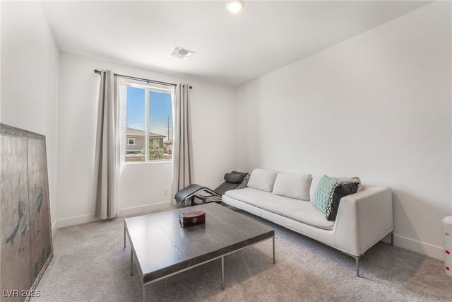 10114 Kettle Valley Street, Las Vegas, NV 89141