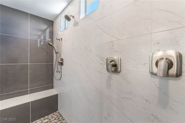 10114 Kettle Valley Street, Las Vegas, NV 89141