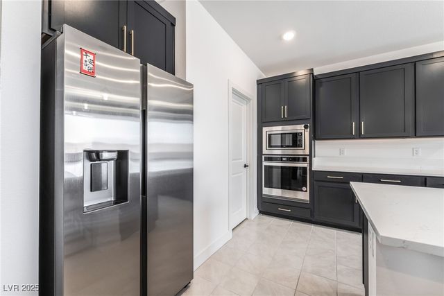 10114 Kettle Valley Street, Las Vegas, NV 89141