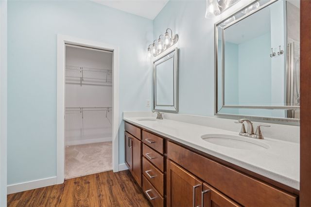 2465 Bluegrass Street, Marion, IA 52302