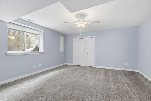 2465 Bluegrass Street, Marion, IA 52302