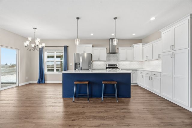 2465 Bluegrass Street, Marion, IA 52302