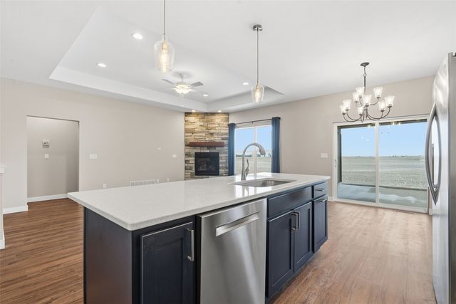 2465 Bluegrass Street, Marion, IA 52302