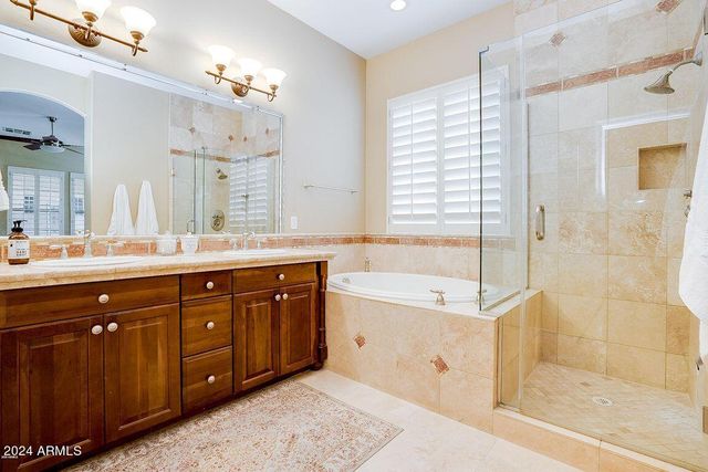 9221 E Desert View, Scottsdale, AZ 85255