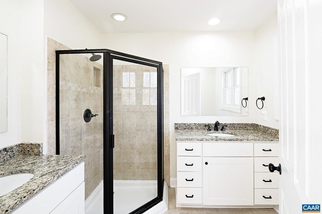 202 LANKFORD AVE, Charlottesville, VA 22902