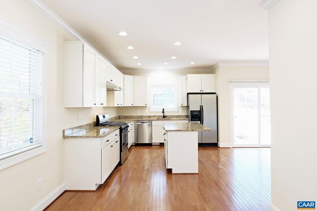 202 LANKFORD AVE, Charlottesville, VA 22902