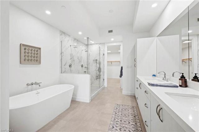 1125 Central AVE 463, Naples, FL 34102