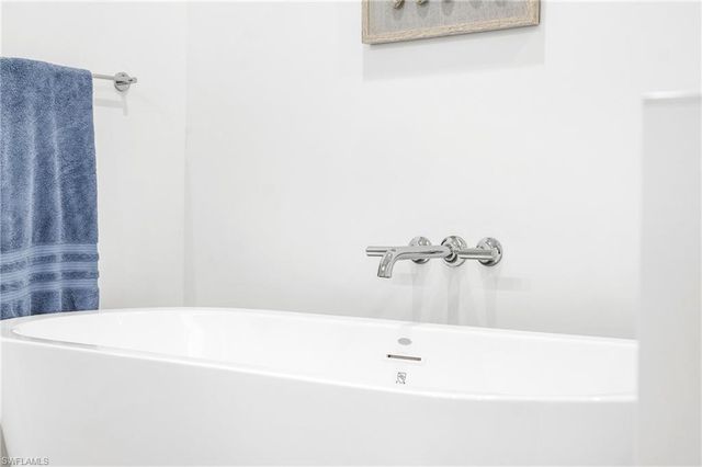 1125 Central AVE 463, Naples, FL 34102