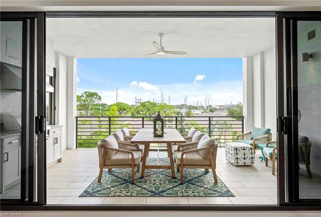 1125 Central AVE 463, Naples, FL 34102