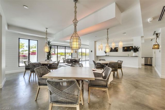 1125 Central AVE 463, Naples, FL 34102
