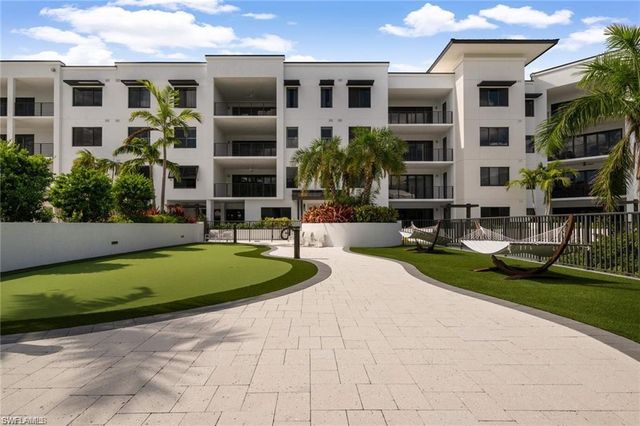1125 Central AVE 463, Naples, FL 34102