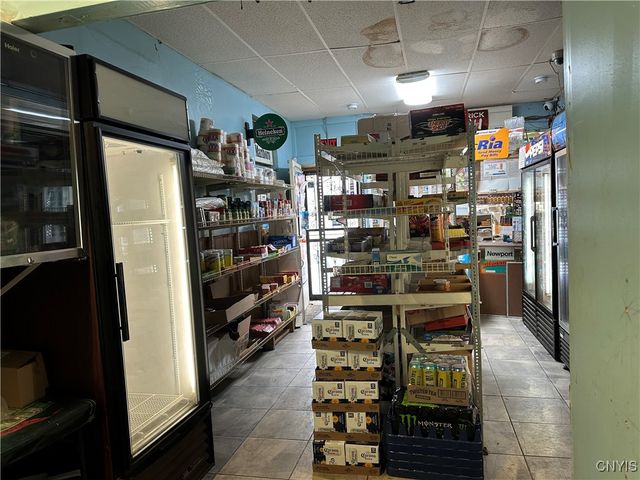 1506 Lodi Street, Syracuse, NY 13208