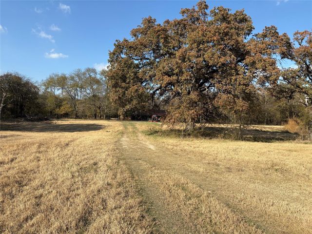 1207 State HWY 24, Campbell, TX 75422