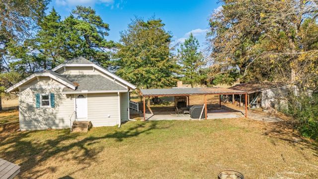 1207 State HWY 24, Campbell, TX 75422