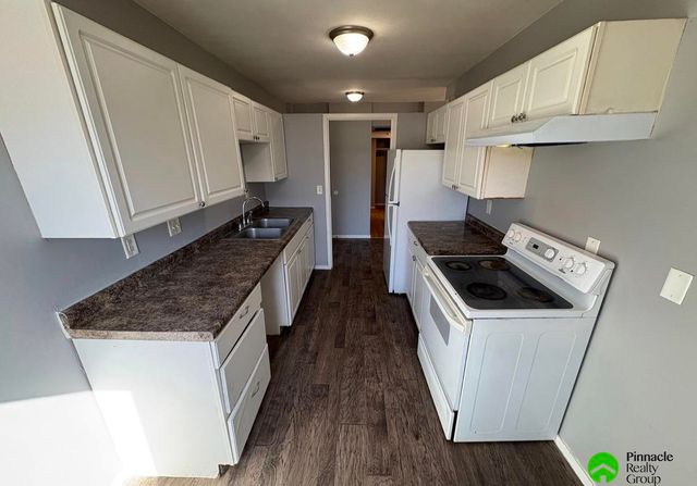 3712-3718 NW 51st Street, Lincoln, NE 68524