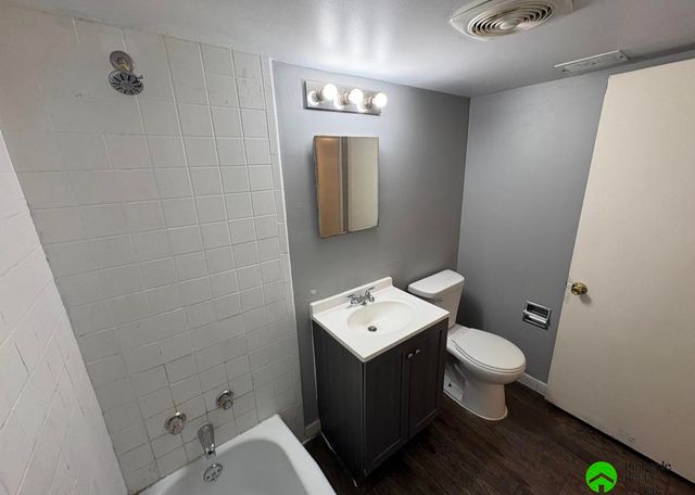 3712-3718 NW 51st Street, Lincoln, NE 68524