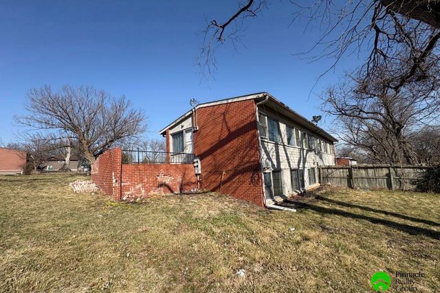 3712-3718 NW 51st Street, Lincoln, NE 68524