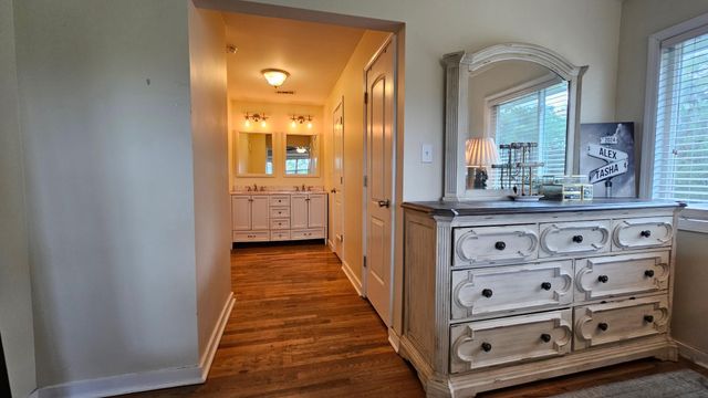 4535 Wilson Road, Hollywood, SC 29449