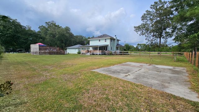 4535 Wilson Road, Hollywood, SC 29449