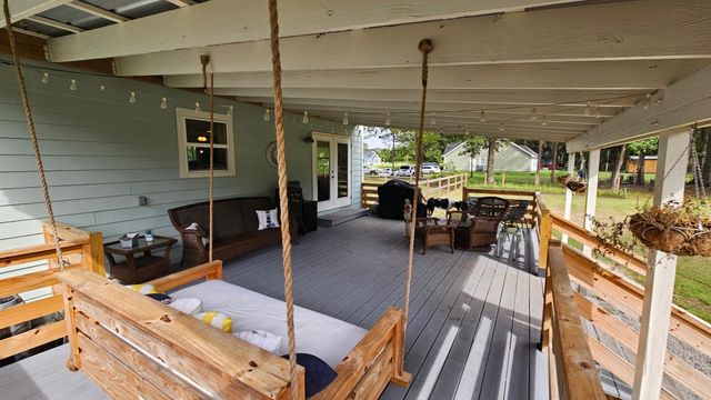 4535 Wilson Road, Hollywood, SC 29449