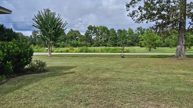 4535 Wilson Road, Hollywood, SC 29449