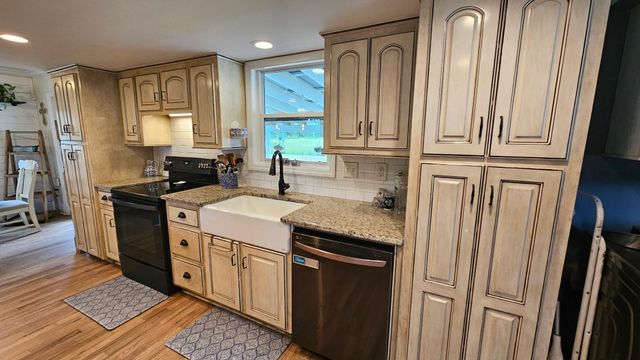 4535 Wilson Road, Hollywood, SC 29449
