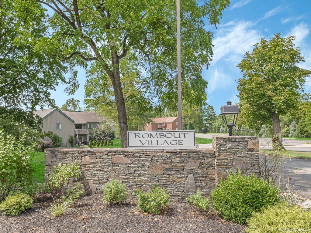 139 Sterling Street 139, Beacon, NY 12508 — exterior