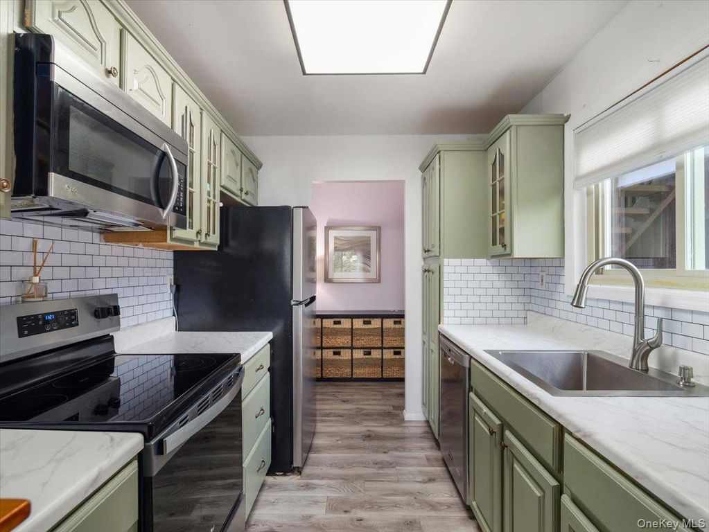 139 Sterling Street 139, Beacon, NY 12508 — photo 5