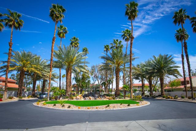 448 Tava Lane, Palm Desert, CA 92211