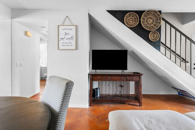 448 Tava Lane, Palm Desert, CA 92211