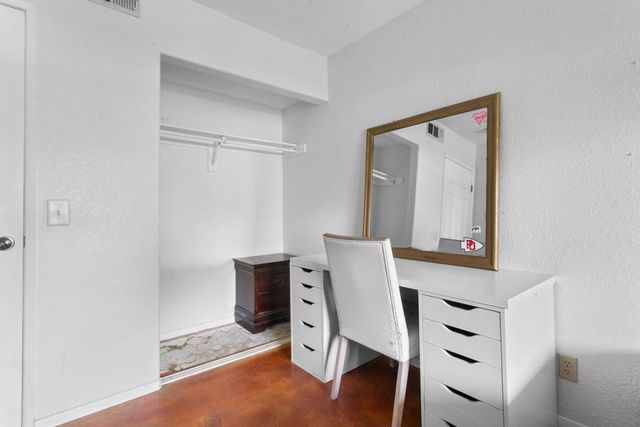 448 Tava Lane, Palm Desert, CA 92211