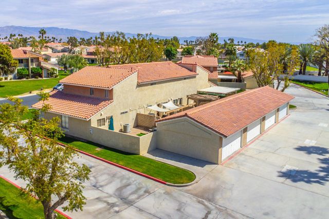 448 Tava Lane, Palm Desert, CA 92211