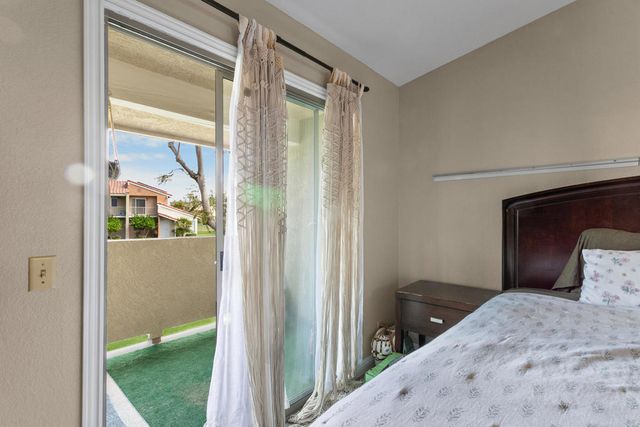 448 Tava Lane, Palm Desert, CA 92211